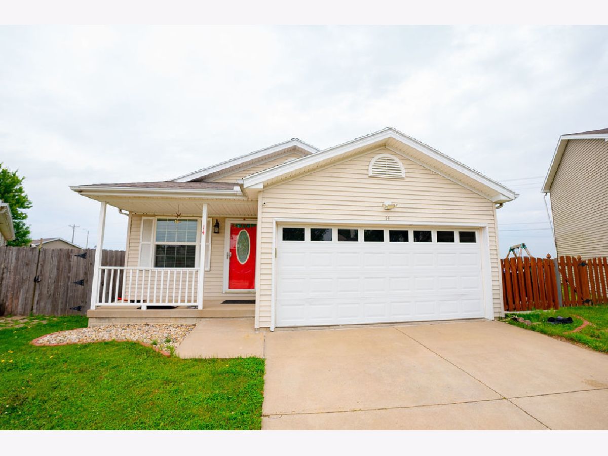 Condos & Townhomes & Homes Sold Prairieview Estates Bloomington Illinois, 14 Harrison