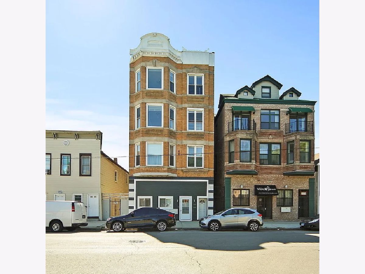Condominiums & Homes Rented East Pilsen Chicago Illinois, 1946 Racine