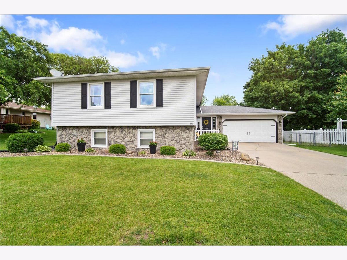 Homes & Condos & Townhomes Sold University Park Normal Illinois, 314 Garden
