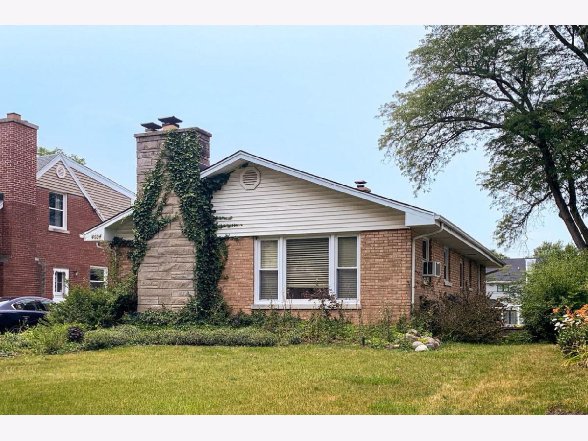  Rented Downers Grove Illinois, 4604 Sherwood