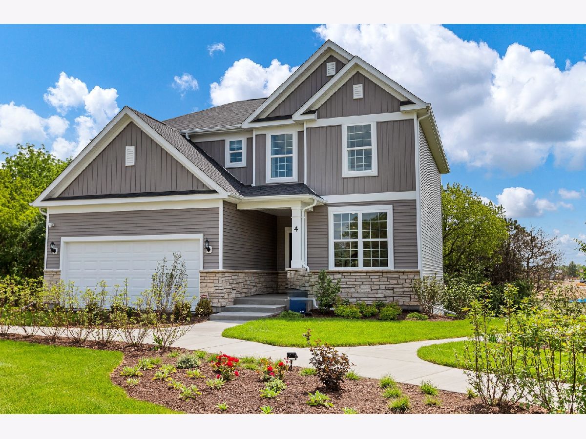 Homes For Sale Sheldon Woods Mundelein Illinois, 1237 Kessler Drive