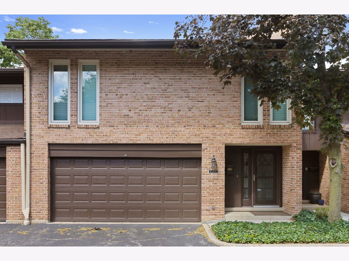  Sold Glenview Illinois, 1824 Wildberry