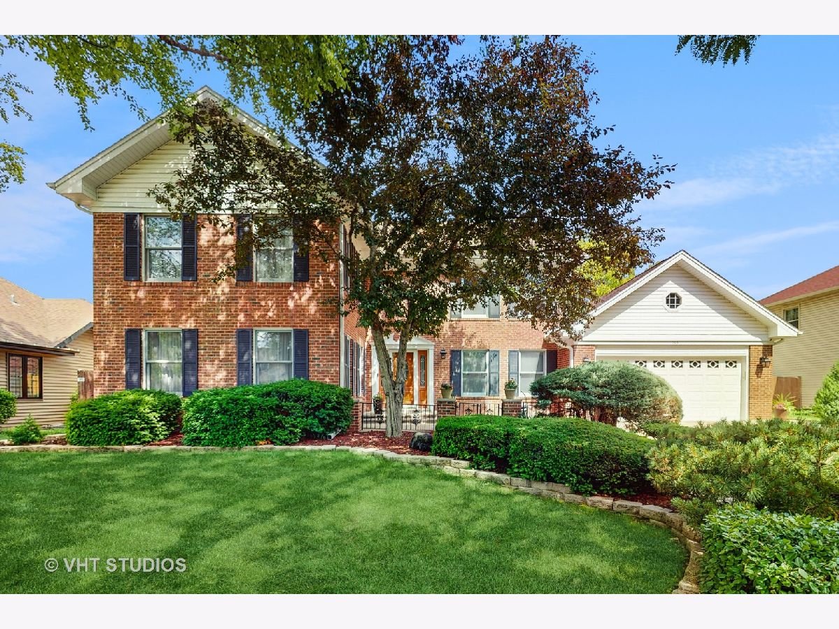  Sold Bloomingdale Illinois, 165 Jefferson