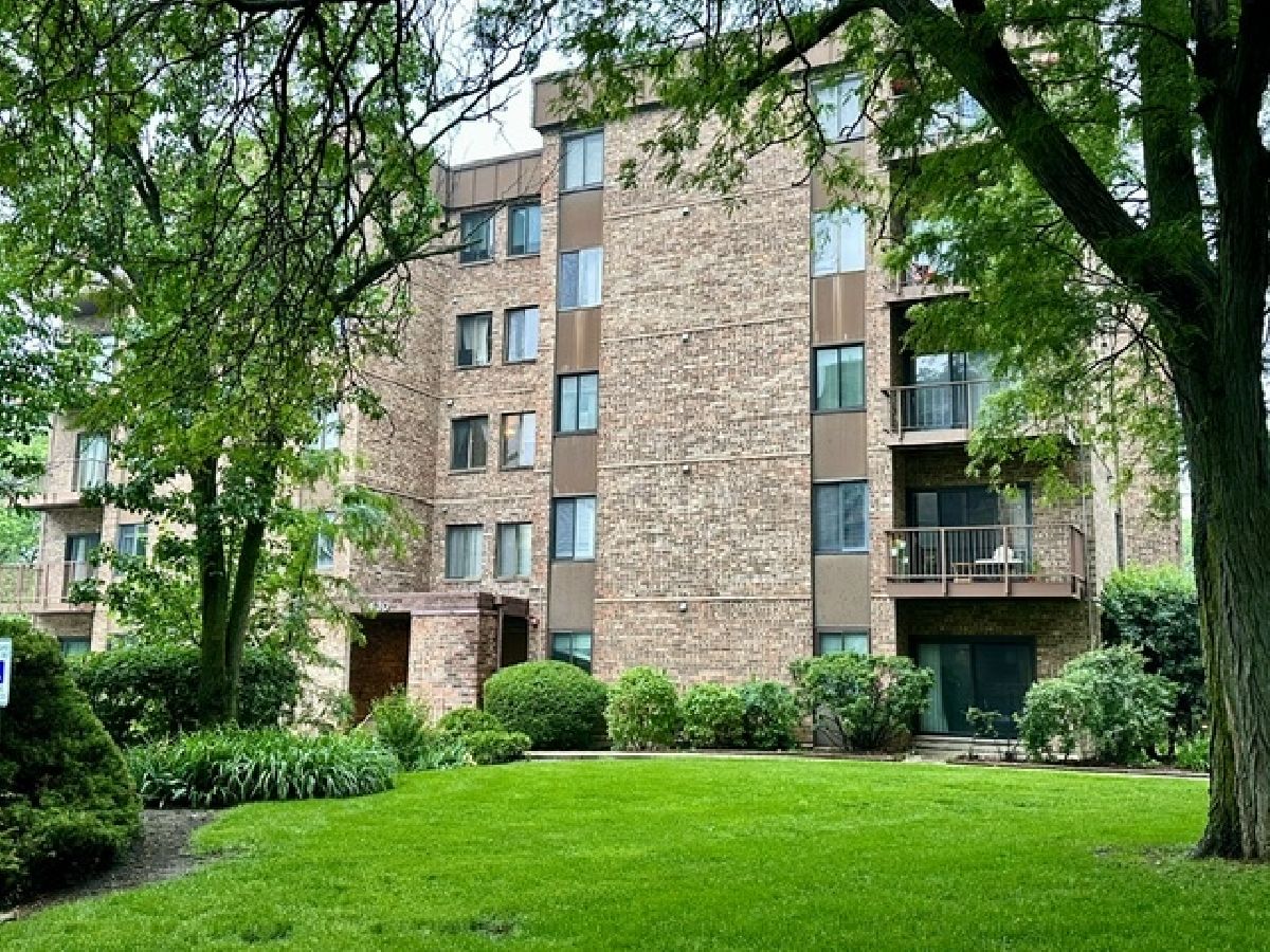 Condominiums Sold Walnut Creek Lisle Illinois, 430 Walnut