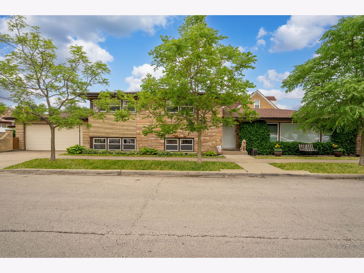 Homes & Condominiums Sold Schorsch Village Chicago Illinois, 3257 Nottingham