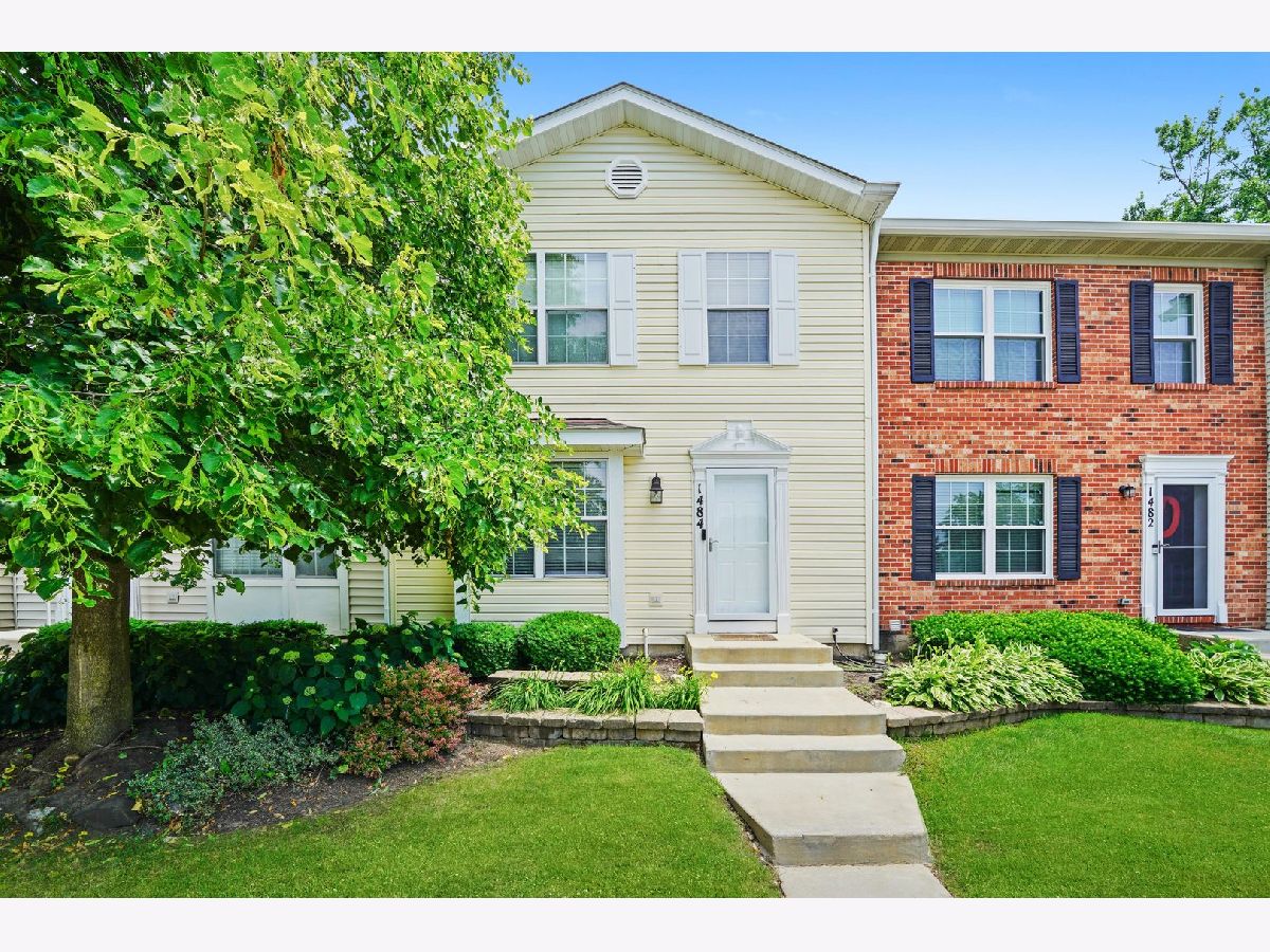 Townhomes Sold Chesapeake Commons Geneva Illinois, 1484 Joshel