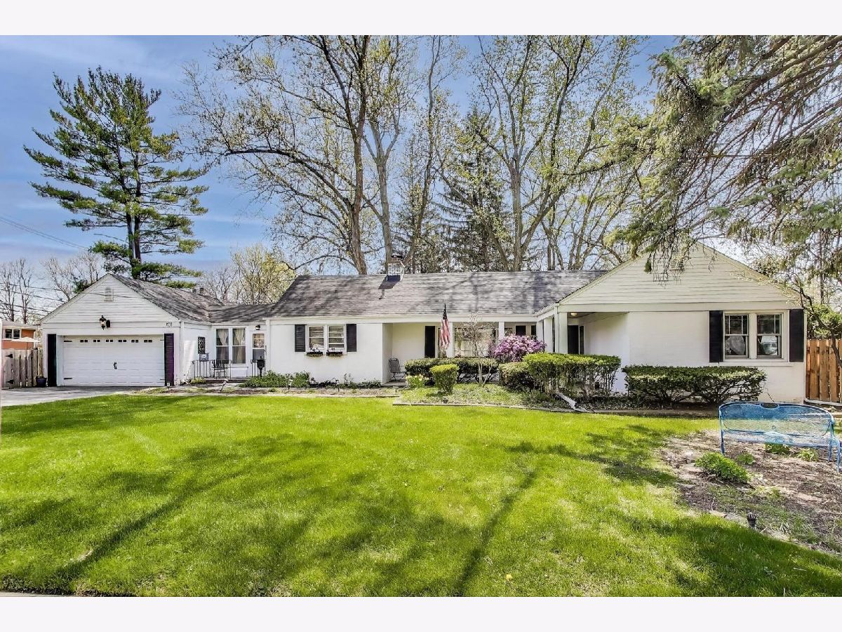 Homes & Townhomes & Condos Sold Lions Park Mount Prospect Illinois, 201 Council