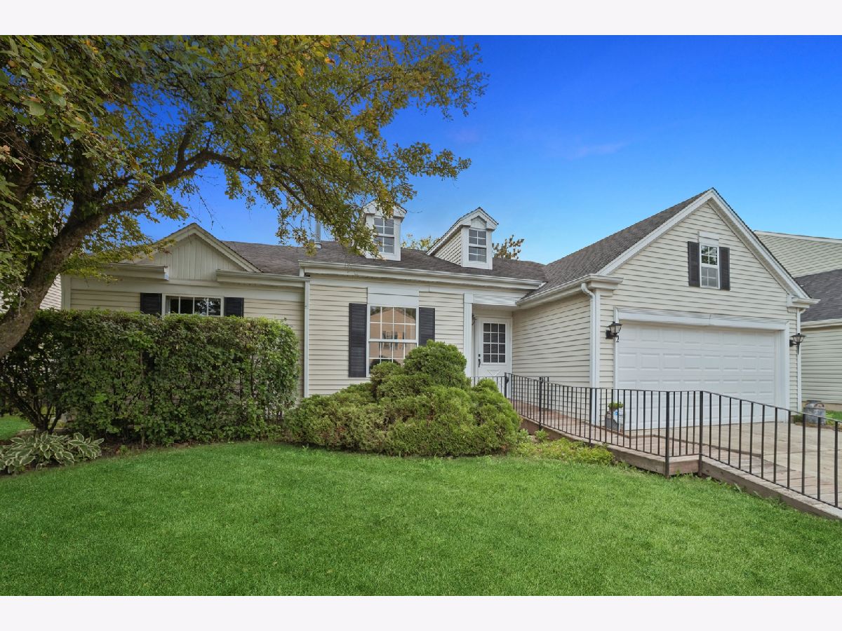  Sold Streamwood Illinois, 52 Mckinley