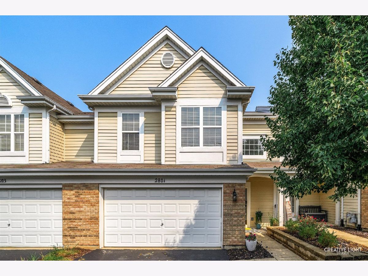 Townhomes For Sale Parkside At Countryside Aurora Illinois, 2801 Borkshire Lane