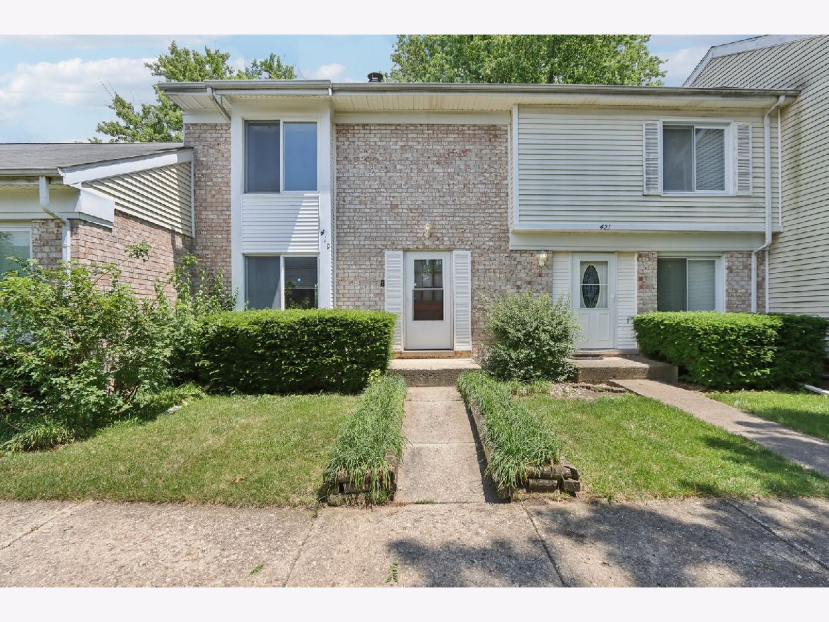 Townhomes Sold Beaconridge Bolingbrook Illinois, 419 Colony