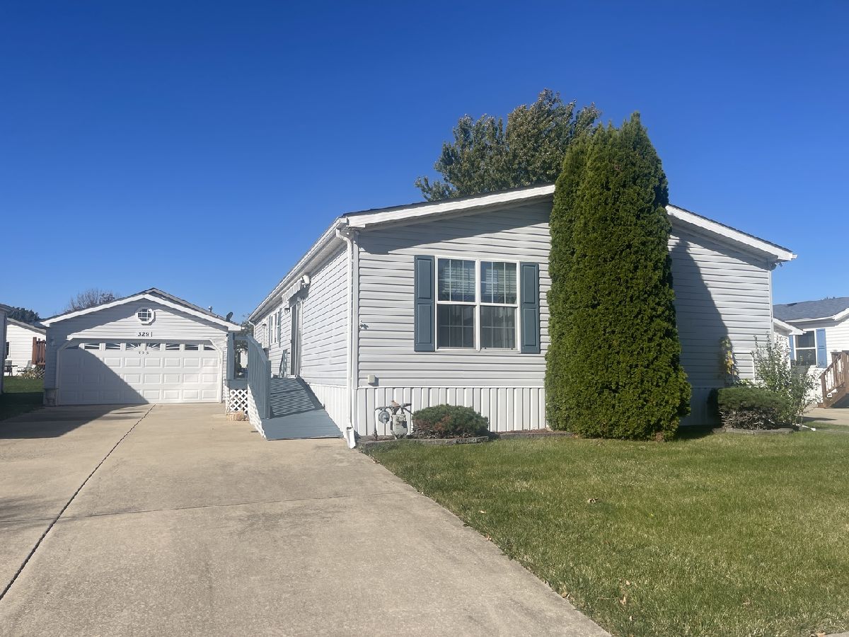 Subdivision Sold Maplebrook Matteson Illinois, 329 Lilac