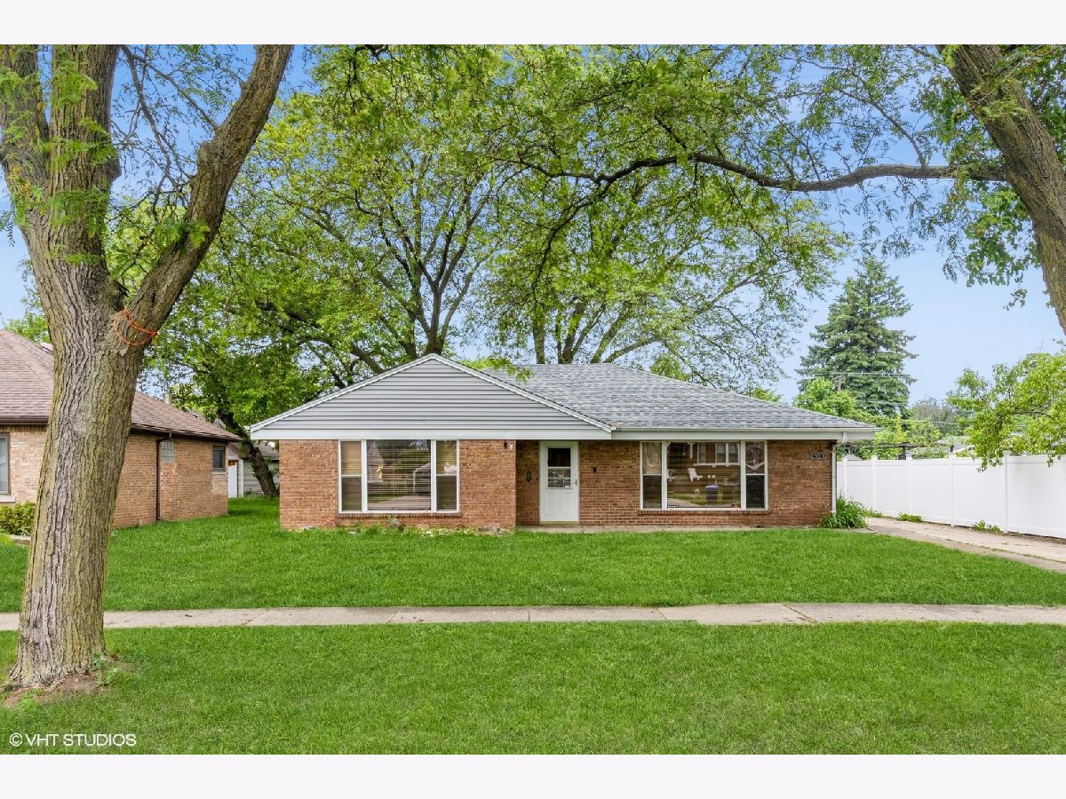  For Sale Lyons Illinois, 4340 Elm Avenue