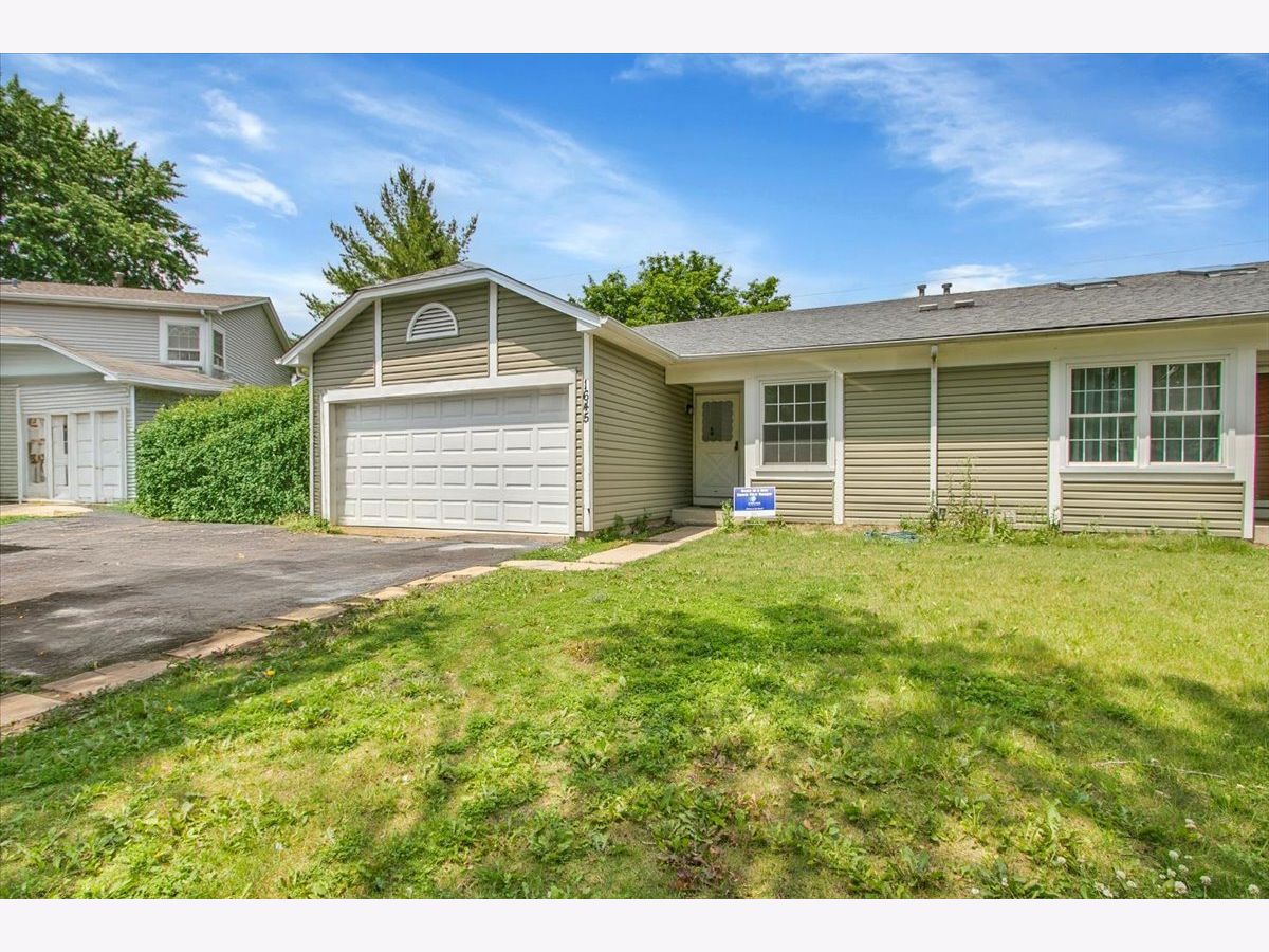 Townhomes Rented Ranchview Naperville Illinois, 1645 Estate