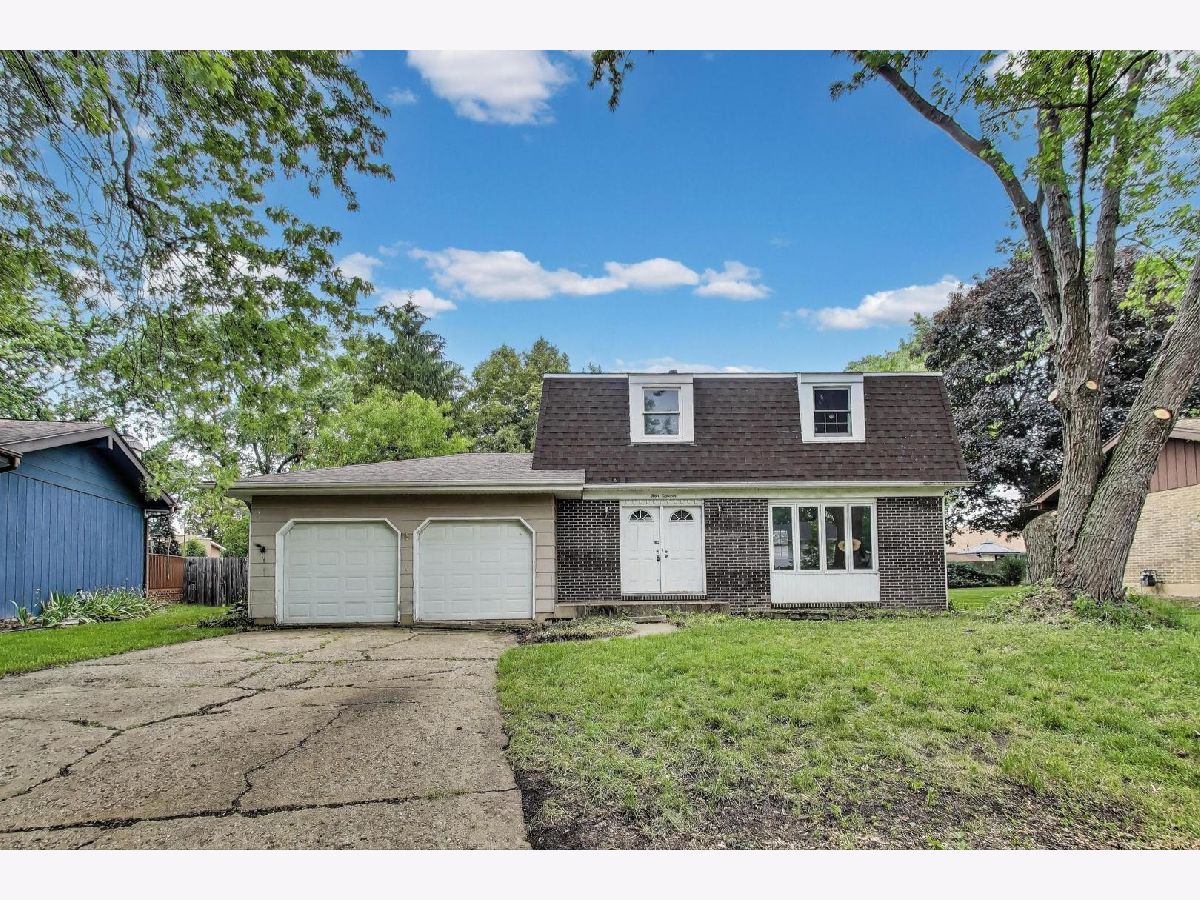 Homes Sold Seven Hills Lindenhurst Illinois, 418 Surrey
