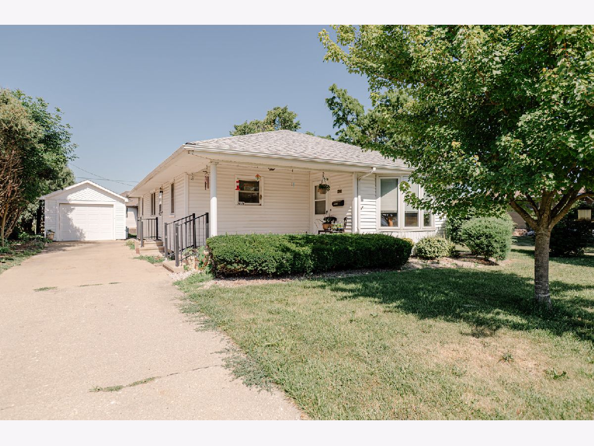  Sold Oglesby Illinois, 415 Swift