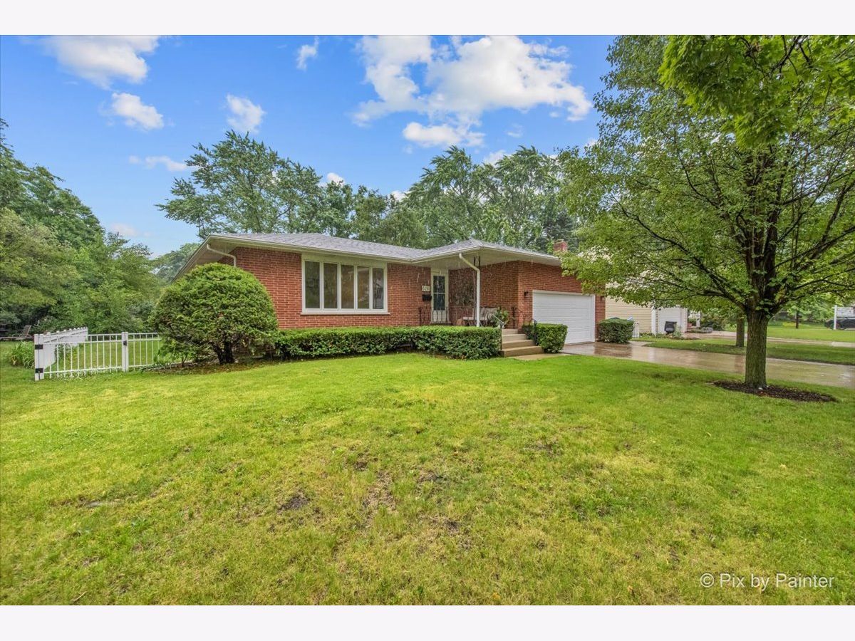 Homes Sold Kehoe Heath Park St Charles Illinois, 628 Katherine
