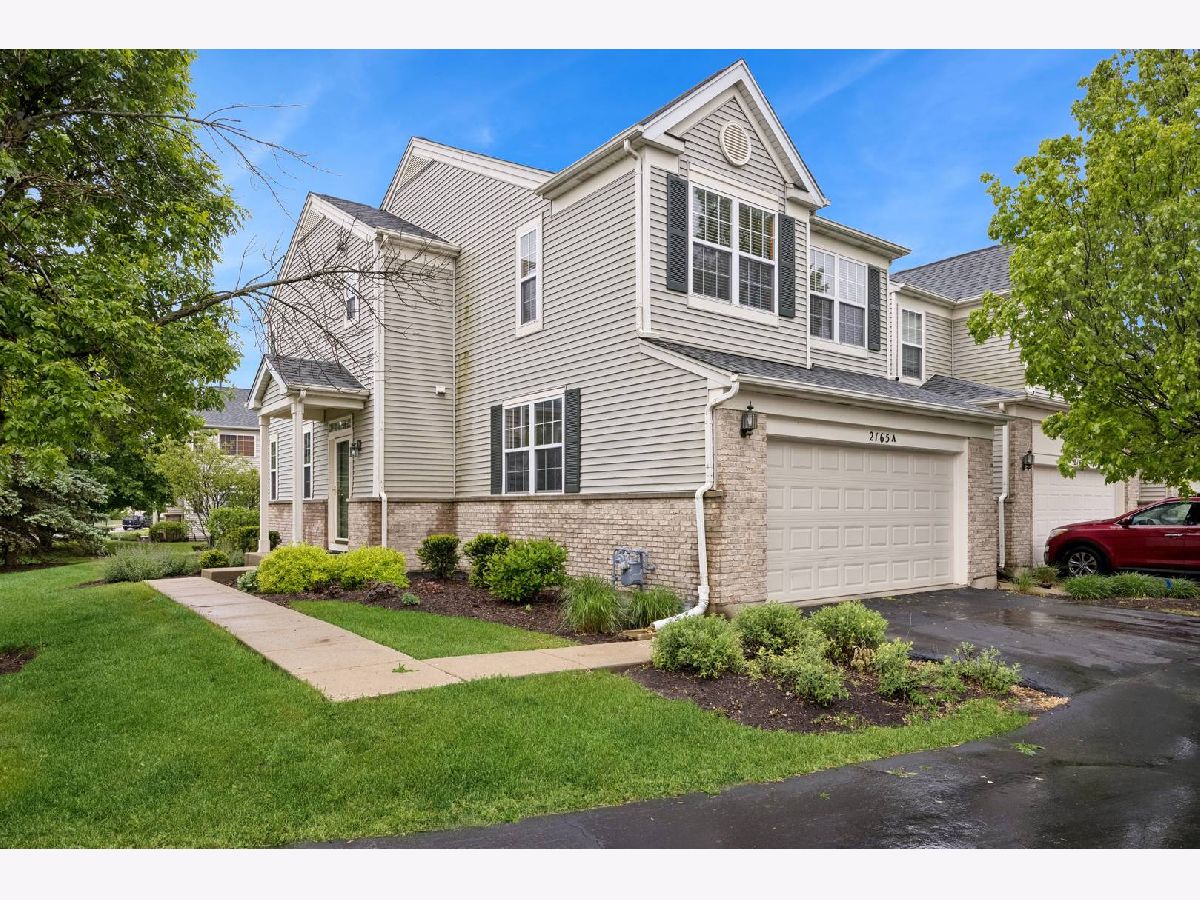 Homes & Townhomes Sold Orchard Hills Wauconda Illinois, 2165 Braeburn
