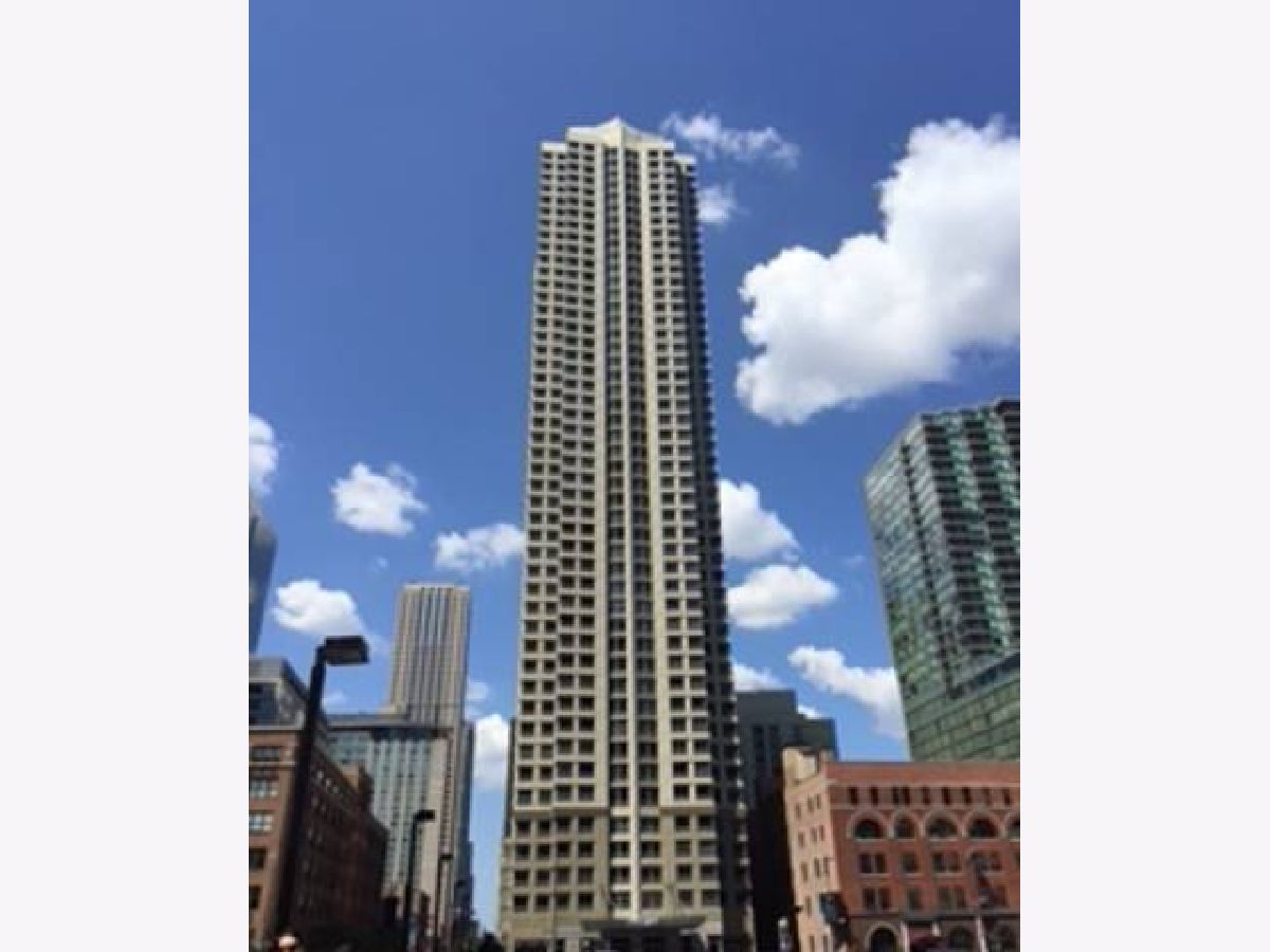 Condominiums Rented Plaza 440 Private Residences Chicago Illinois, 440 Wabash