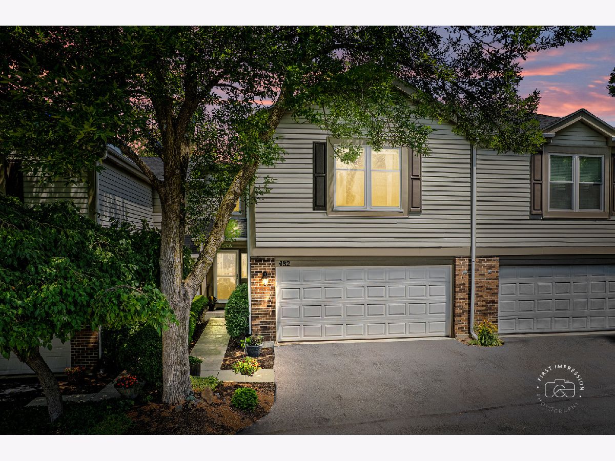 Townhomes & Condos & Homes Sold River Bend Naperville Illinois, 482 River Front