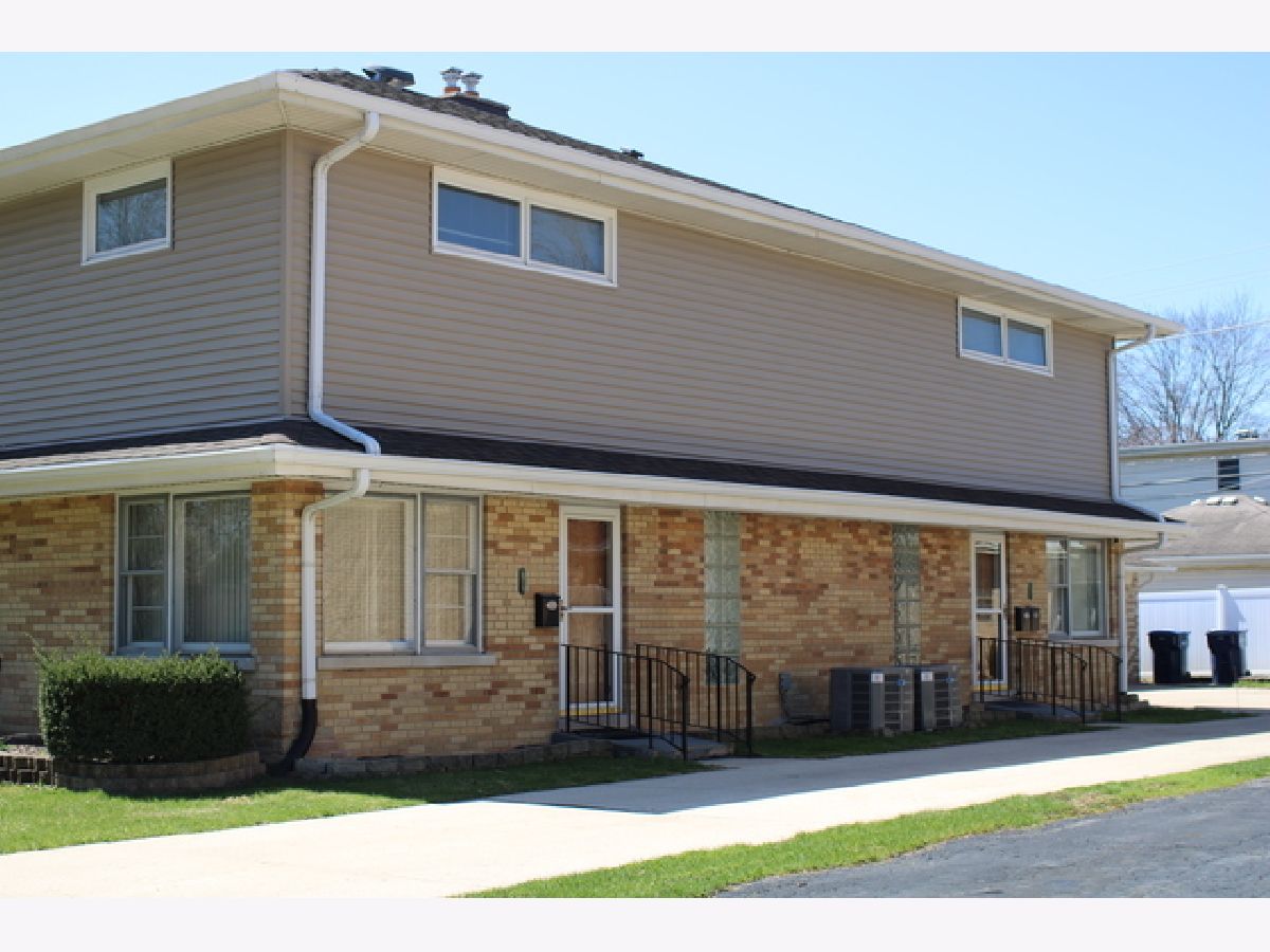  Rented La Grange Park Illinois, 724 Barnsdale