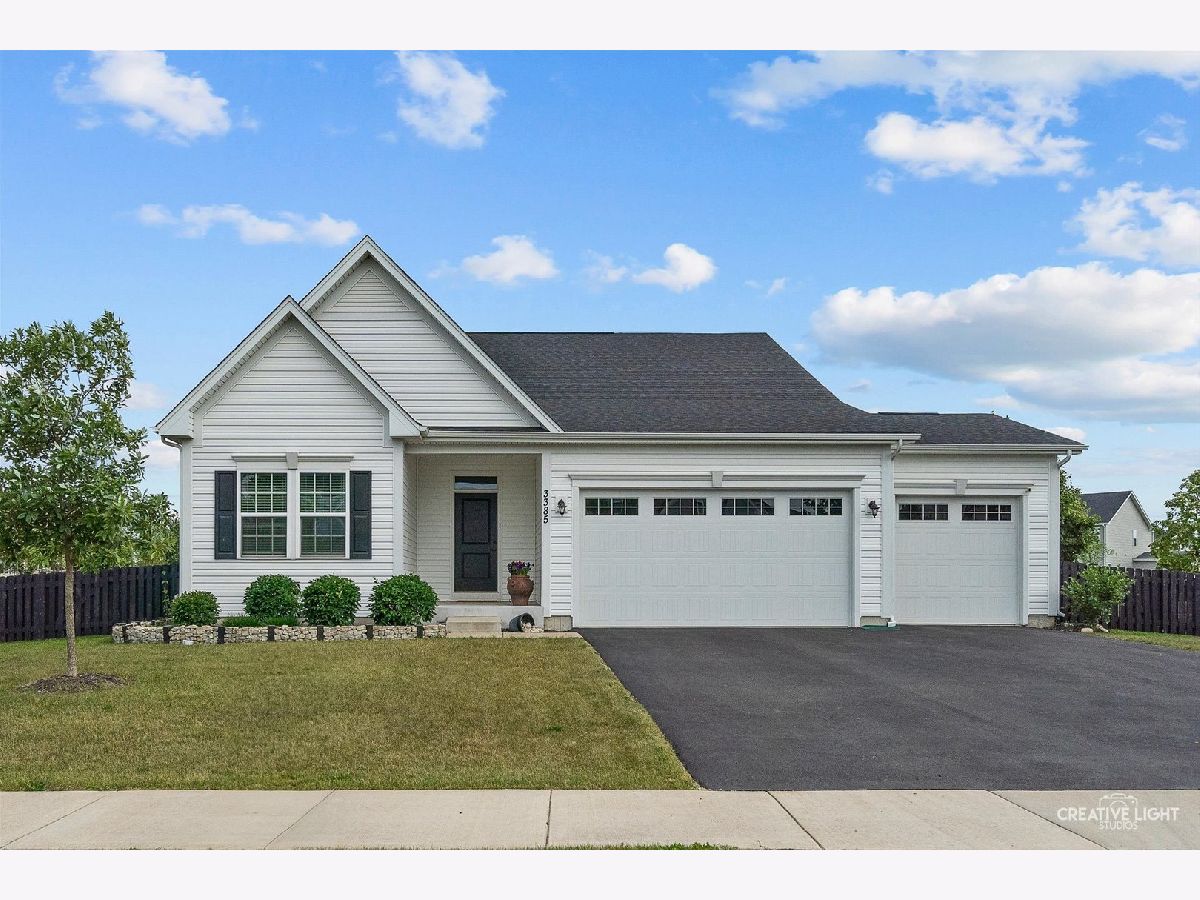 Homes & Townhomes Sold Balmorea Montgomery Illinois, 3385 Pecos