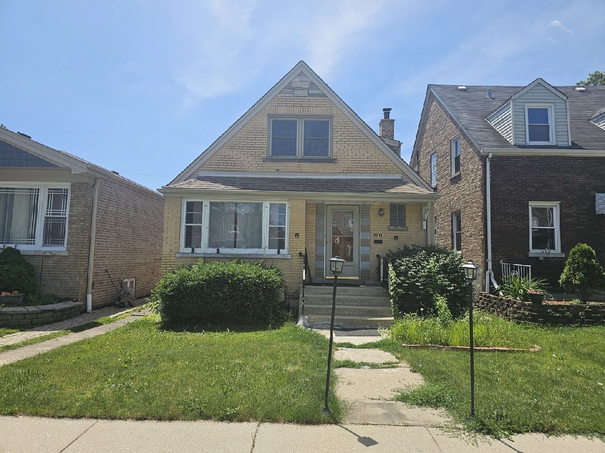  Sold Chicago Illinois, 3711 68th