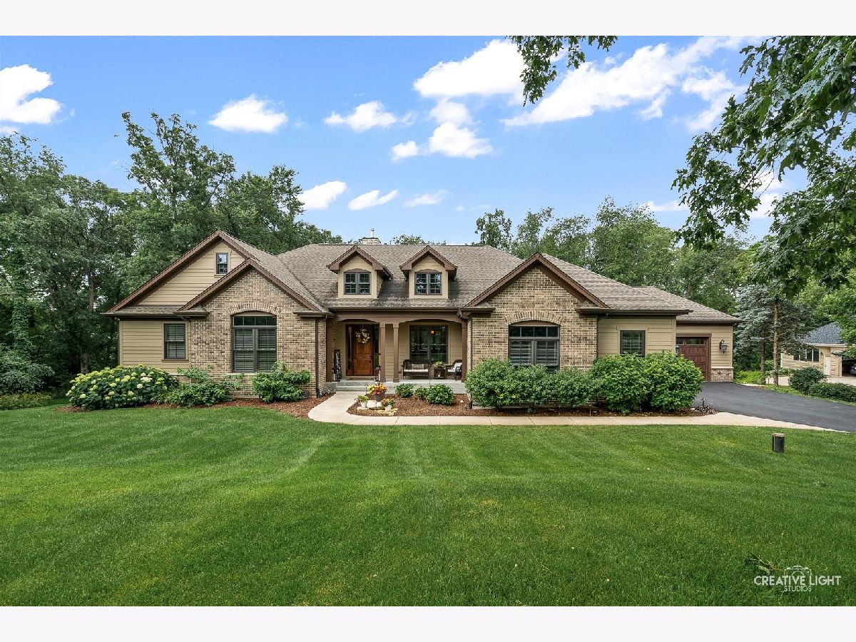  Sold Elgin Illinois, 9N660 Whispering Springs