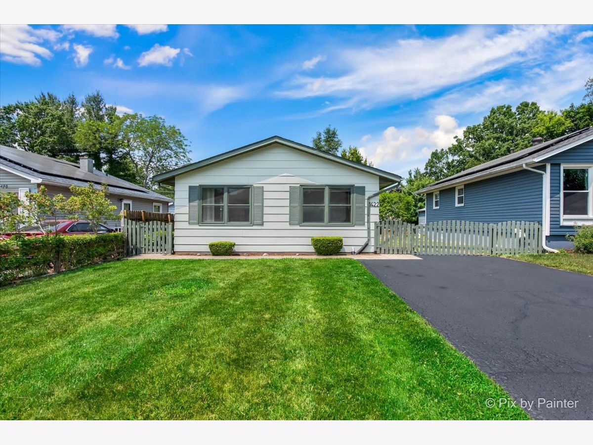 Homes & Condos & Townhomes Sold Round Lake Beach Round Lake Beach Illinois, 1422 Ridgeway