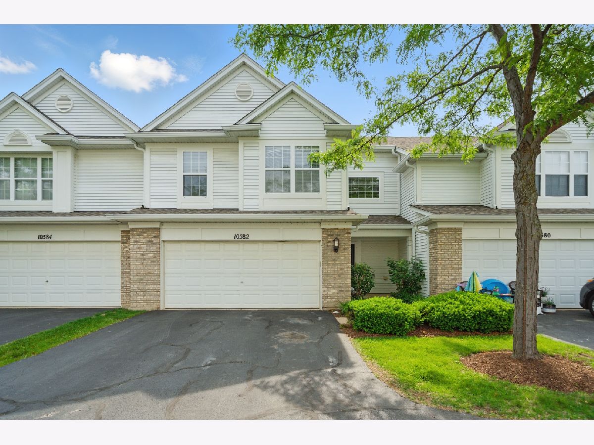  Sold Huntley Illinois, 10582 Scott