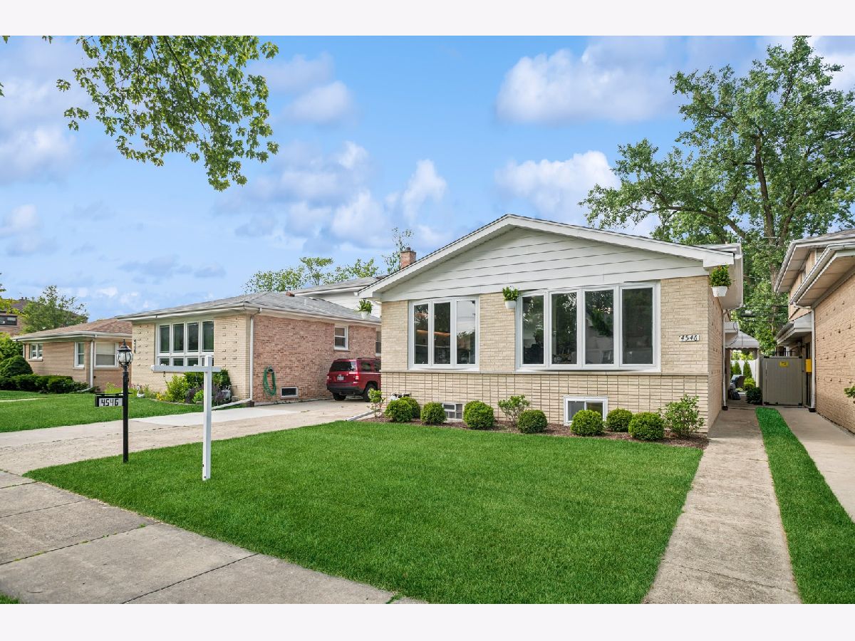  Sold Skokie Illinois, 4546 Howard