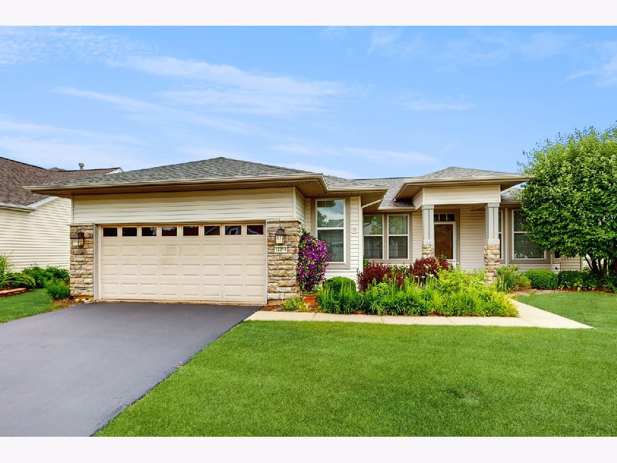  Rented Huntley Illinois, 12214 Plum Grove