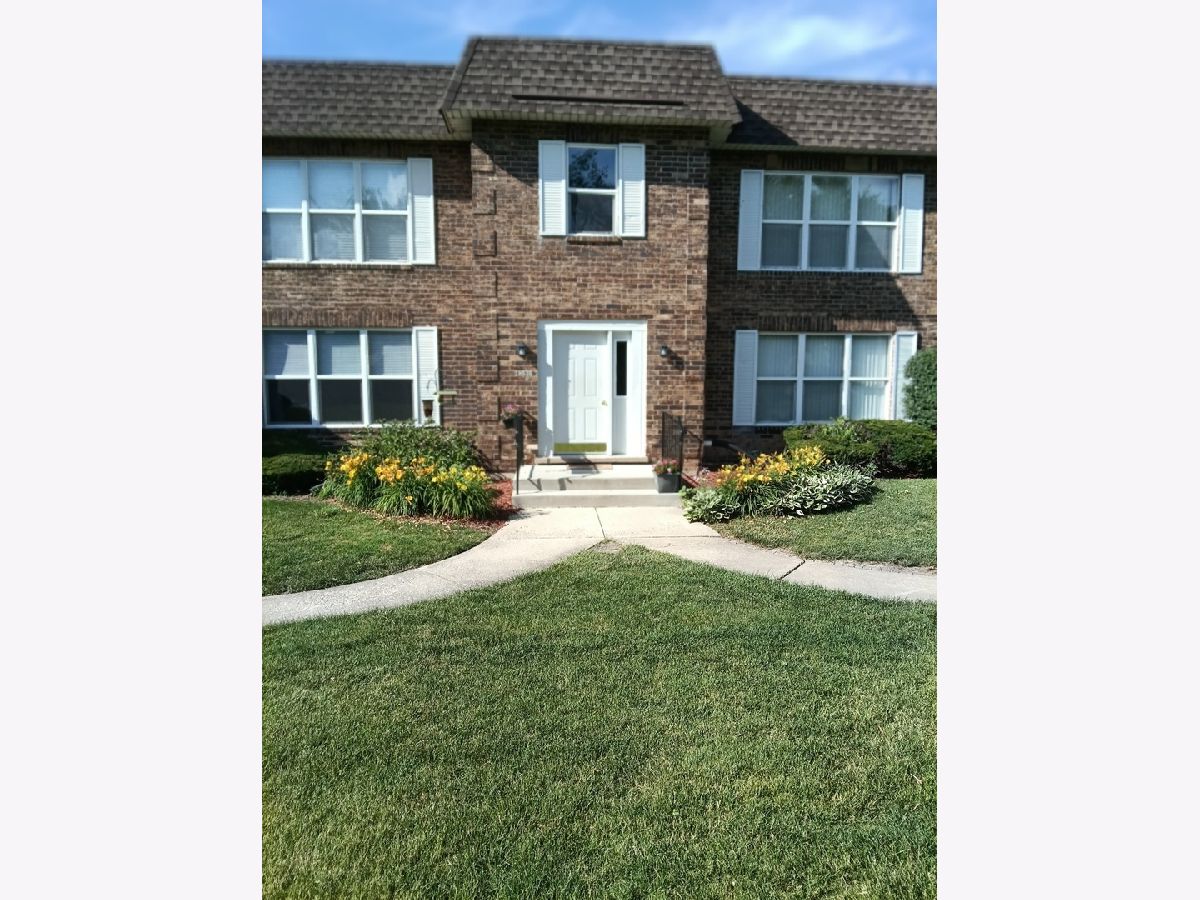  For Rent Homewood Illinois, 18535 Harwood