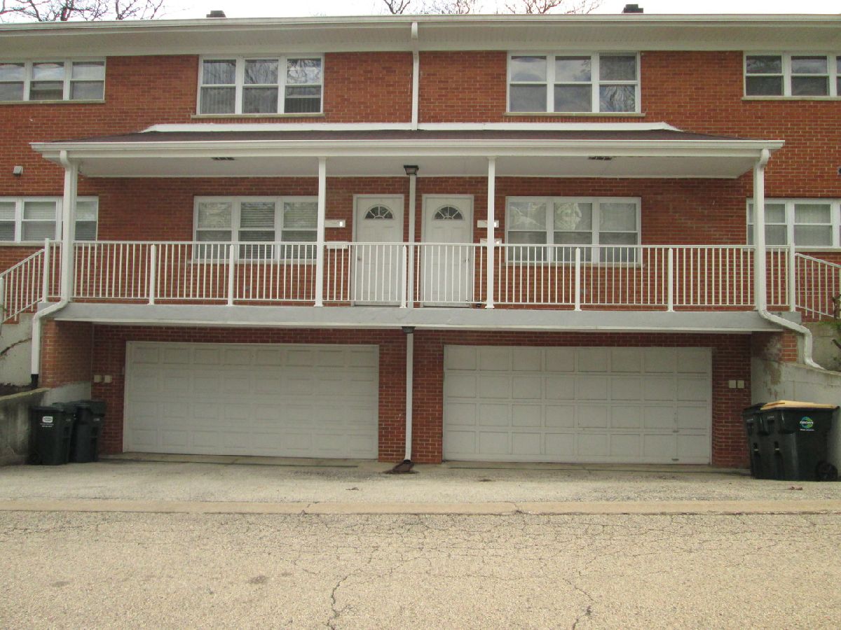 Condominiums Rented Circle Park Palatine Illinois, 169 Palatine