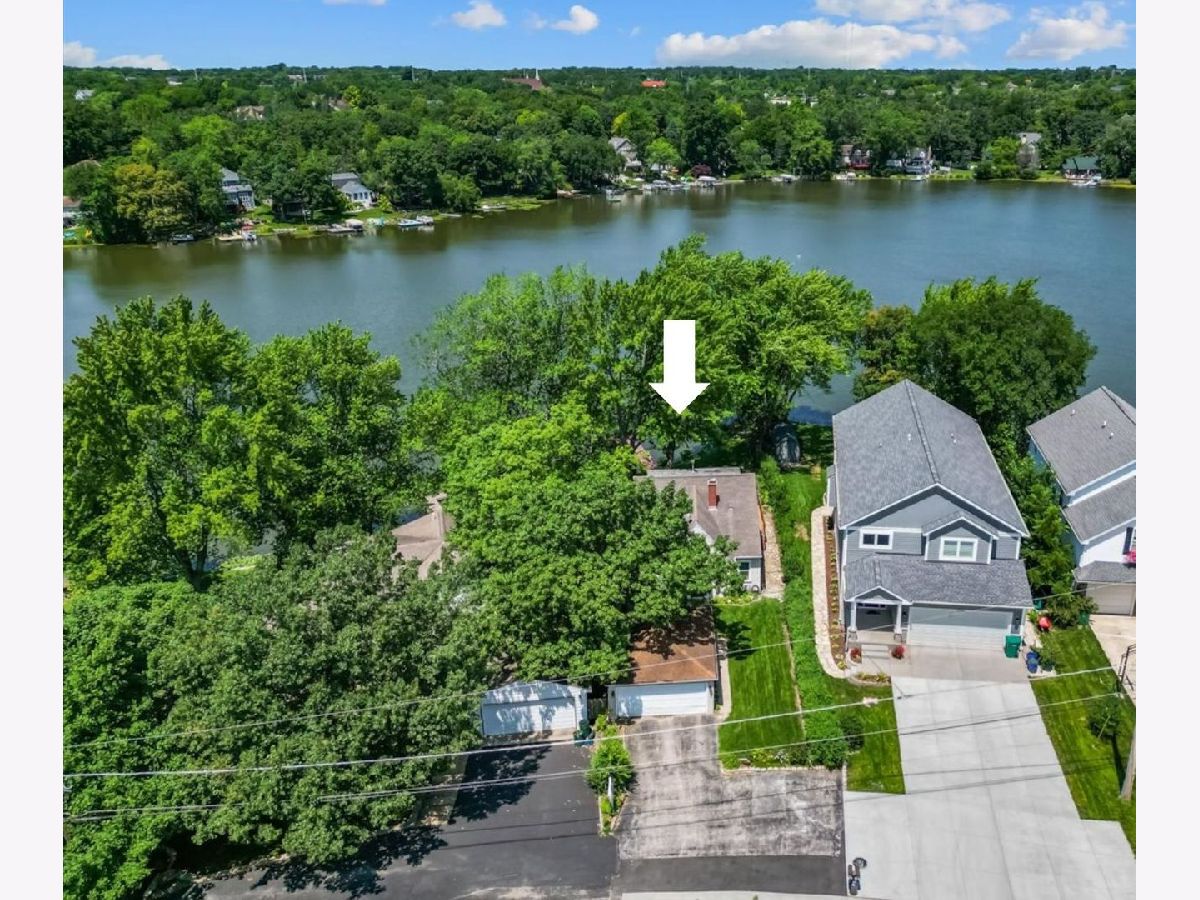  Rented Lake Zurich Illinois, 24060 Lakeside