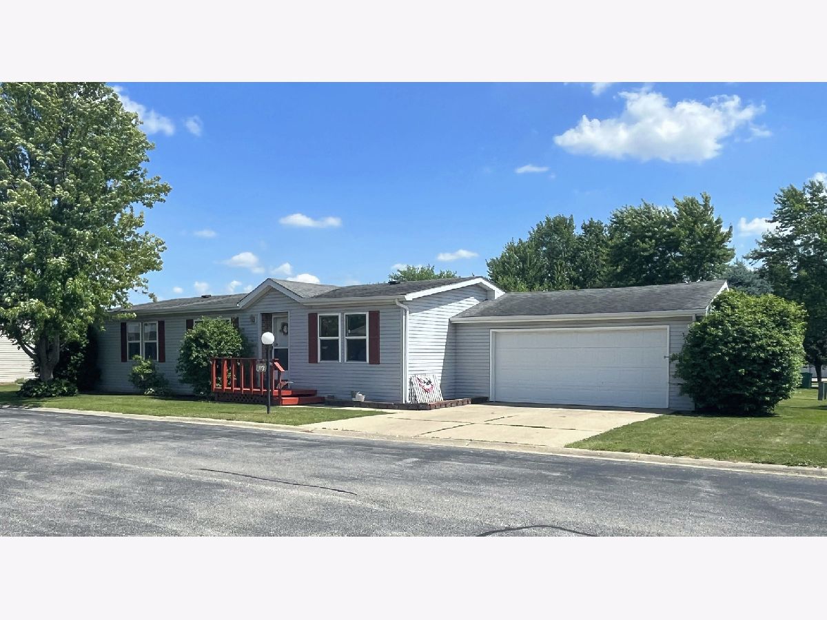 Subdivision For Sale Wildwood South Sandwich Illinois, 113 Cardinal Lane