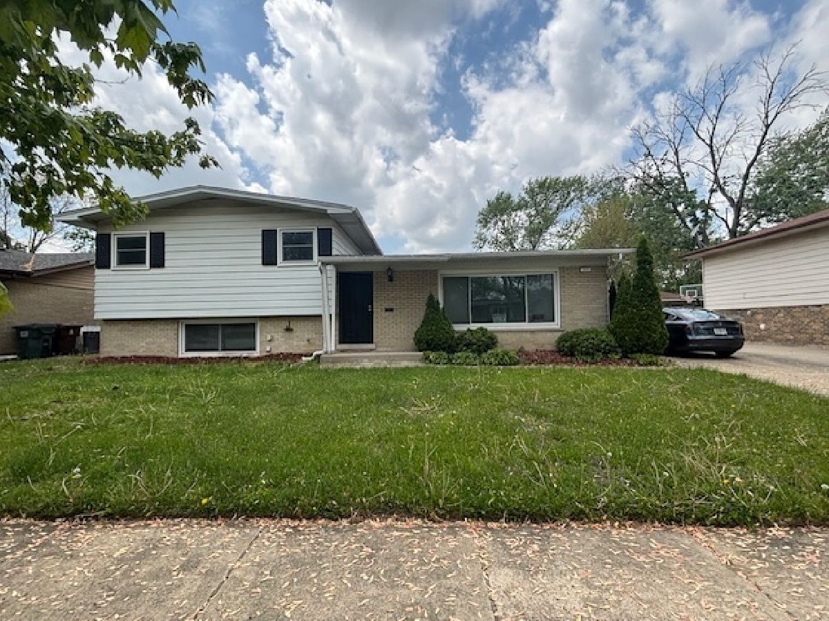  Rented Glenwood Illinois, 448 Kenneth
