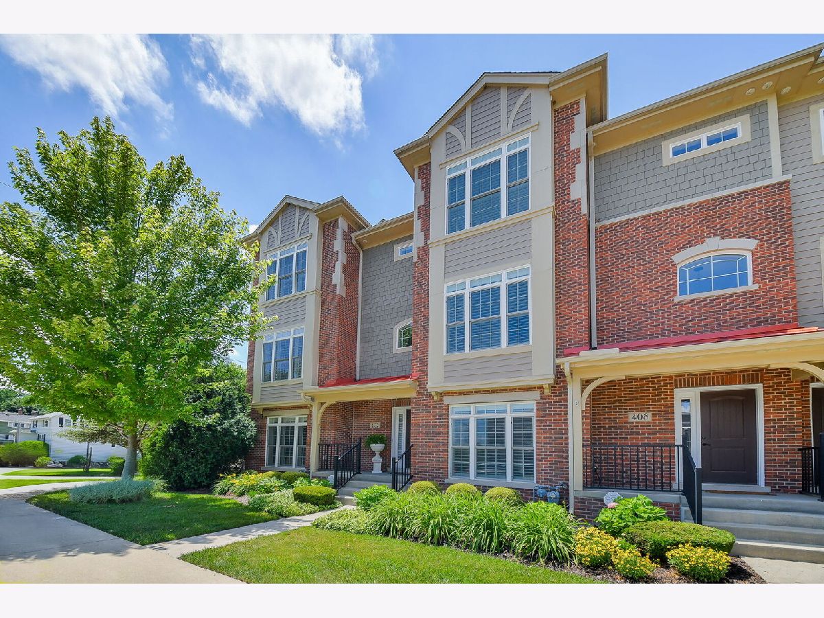 Townhomes Sold Park Place Of Geneva Geneva Illinois, 402 1st