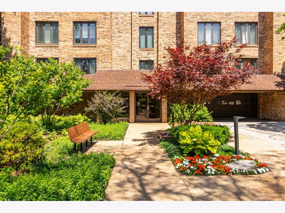  Sold Northbrook Illinois, 3810 Mission Hills
