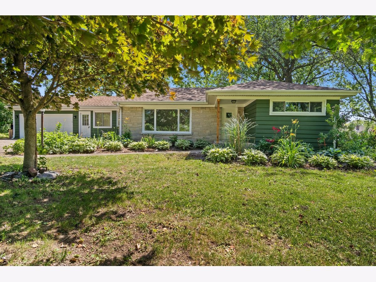  Rented Batavia Illinois, 1350 Hart