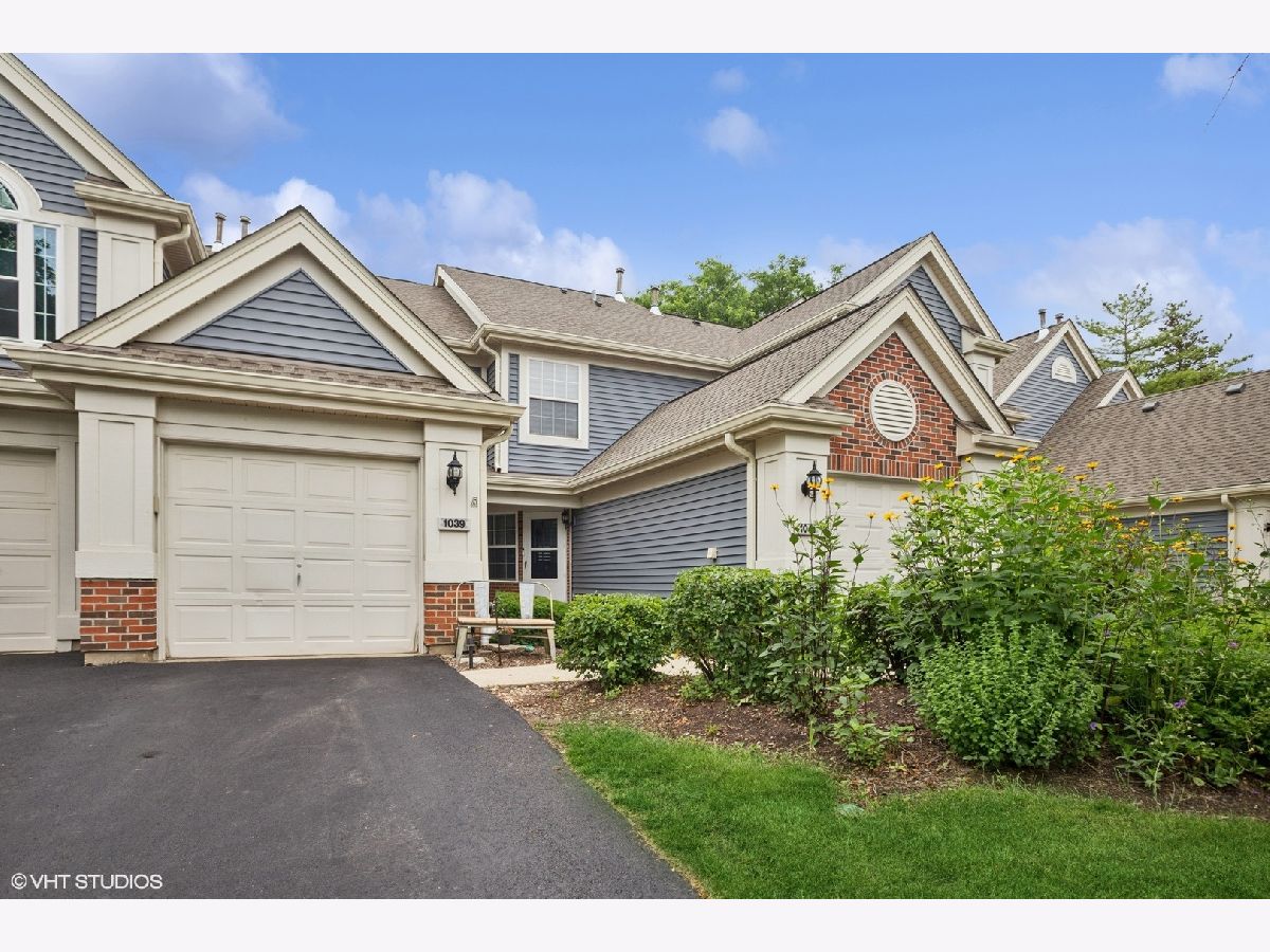 Townhomes & Condos & Homes Sold Talbots Mill Elk Grove Village Illinois, 1039 Talbots