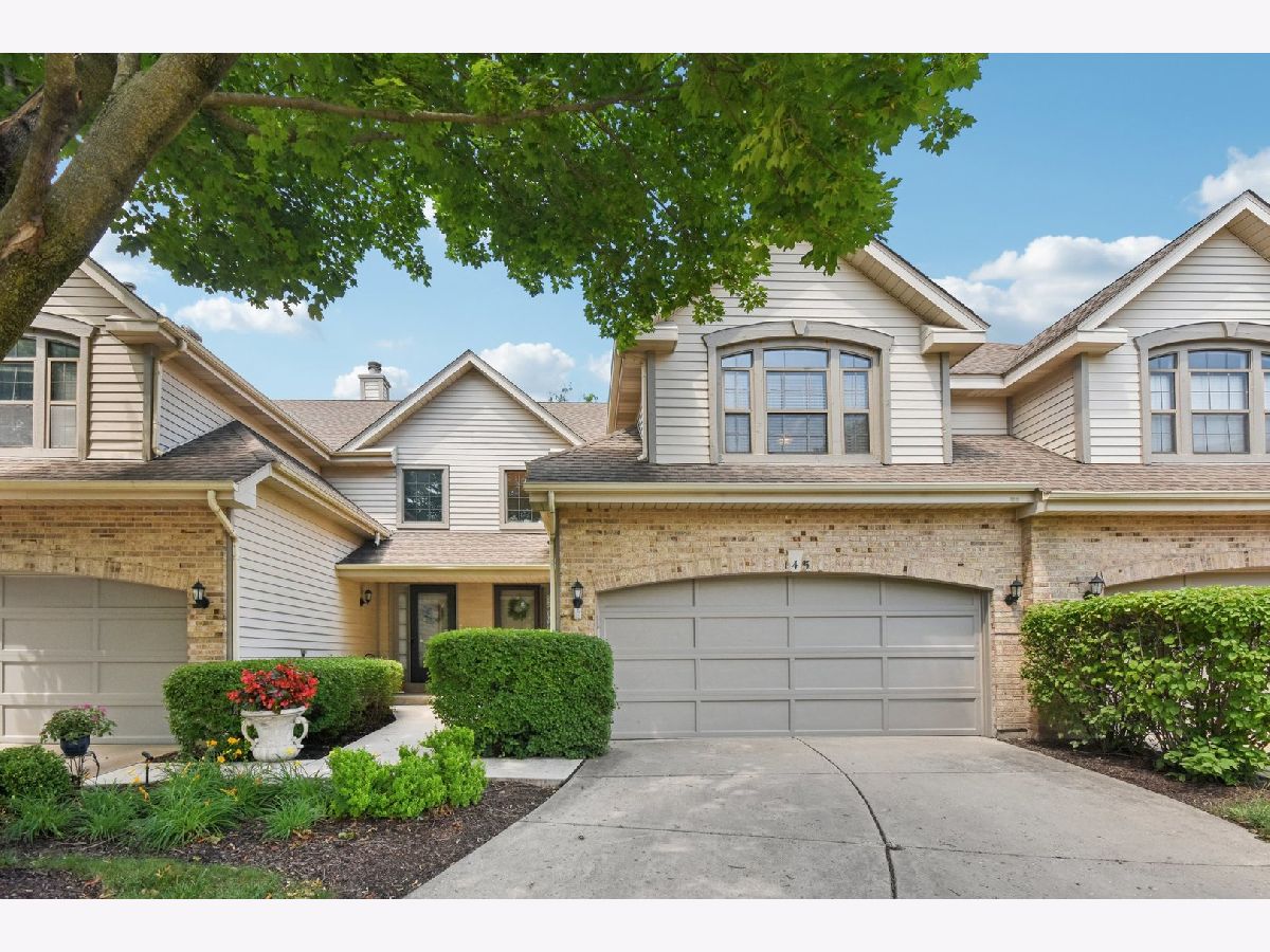 Townhomes & Homes Sold Bloomfield Club Bloomingdale Illinois, 145 Benton
