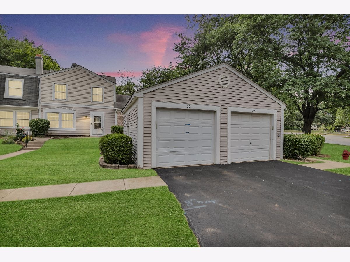  Sold Cary Illinois, 22 Red Oak