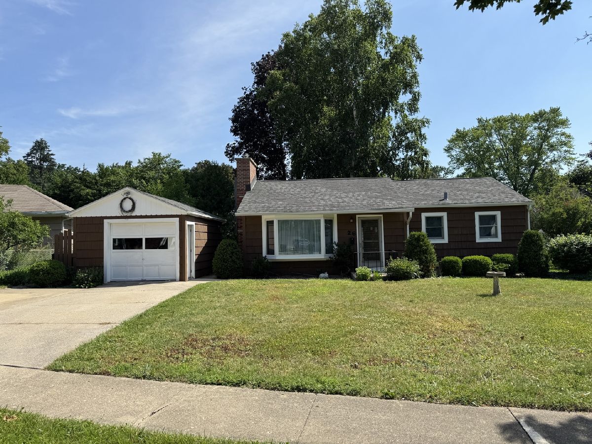 Homes Sold Crystal Hills Crystal Lake Illinois, 26 Hill