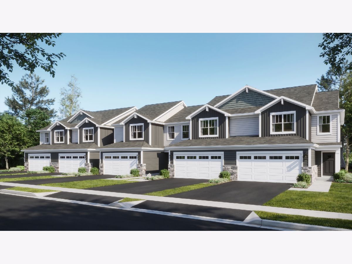 Condos & Townhomes For Sale Hickory Glen West Dundee Illinois, 904 Shagbark Lane