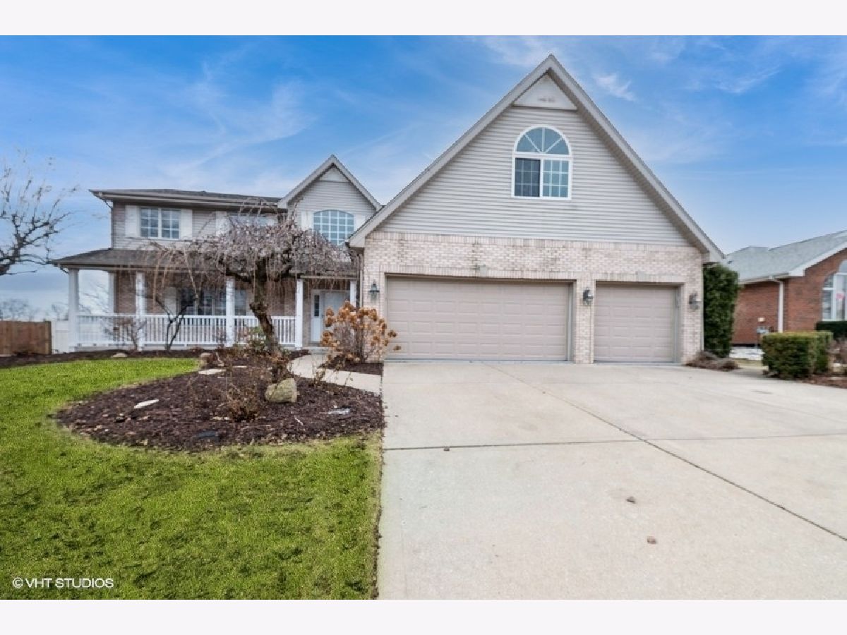 Condos & Townhomes & Homes Sold The Preserves Of Marley Orland Park Illinois, 11235 Twin Lakes