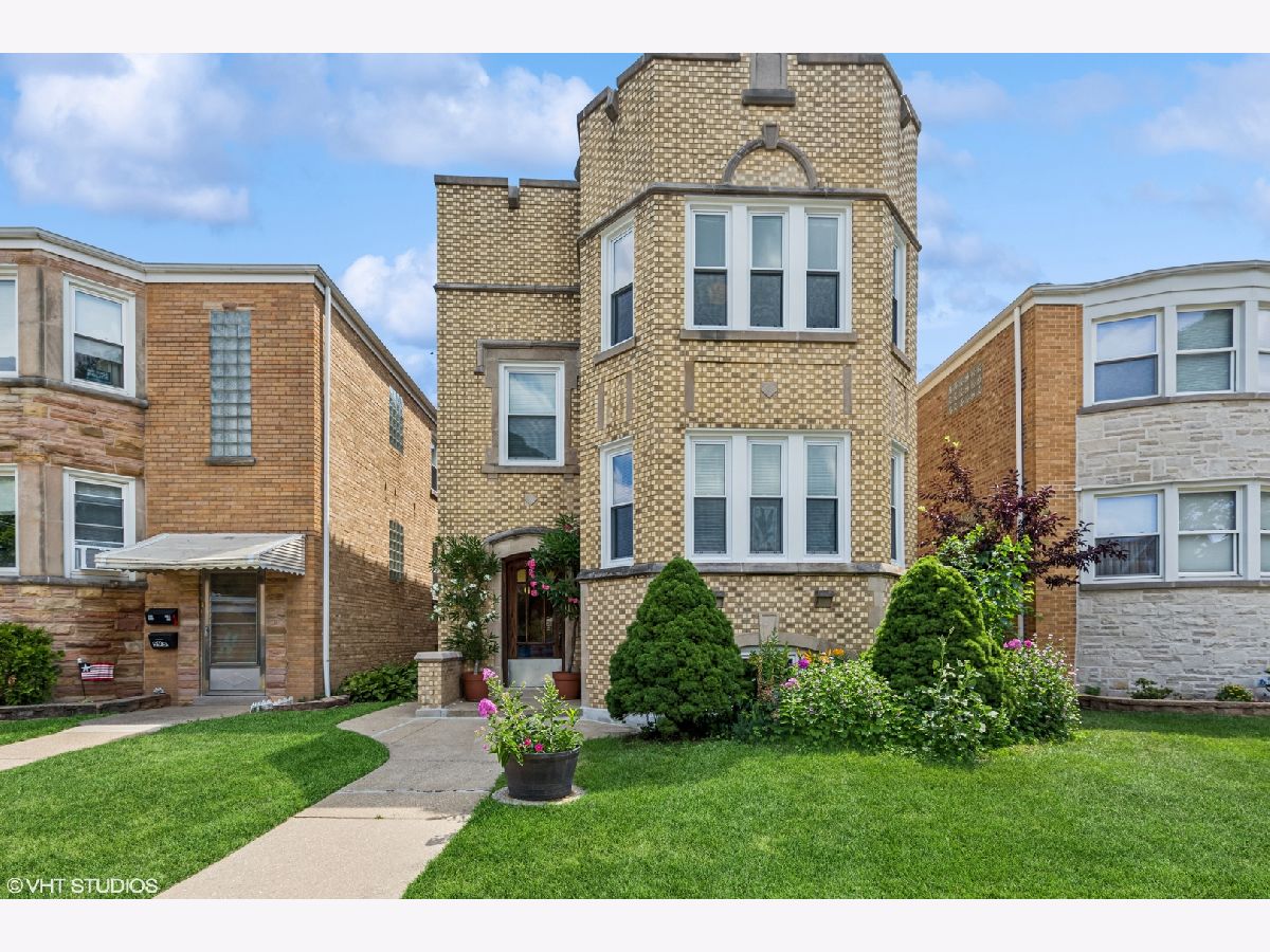 Sold Chicago Illinois, 5929 Merrimac