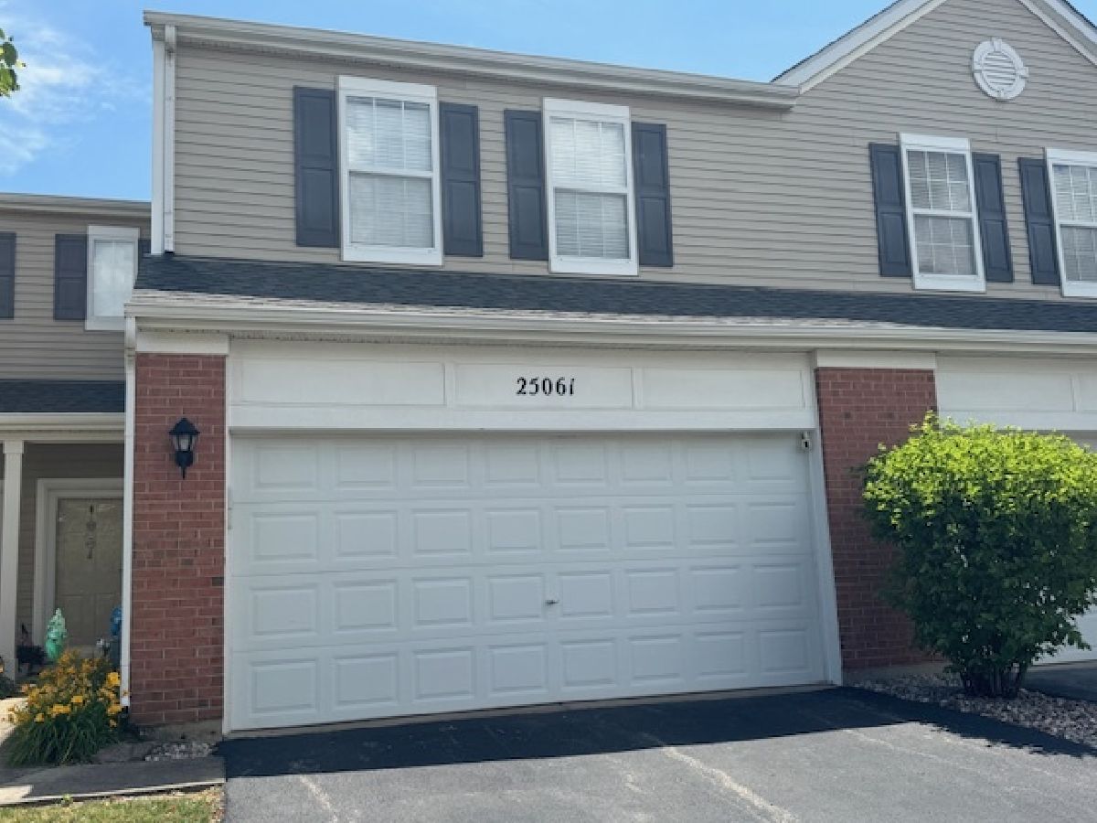  Sold Manhattan Illinois, 25061 Clare