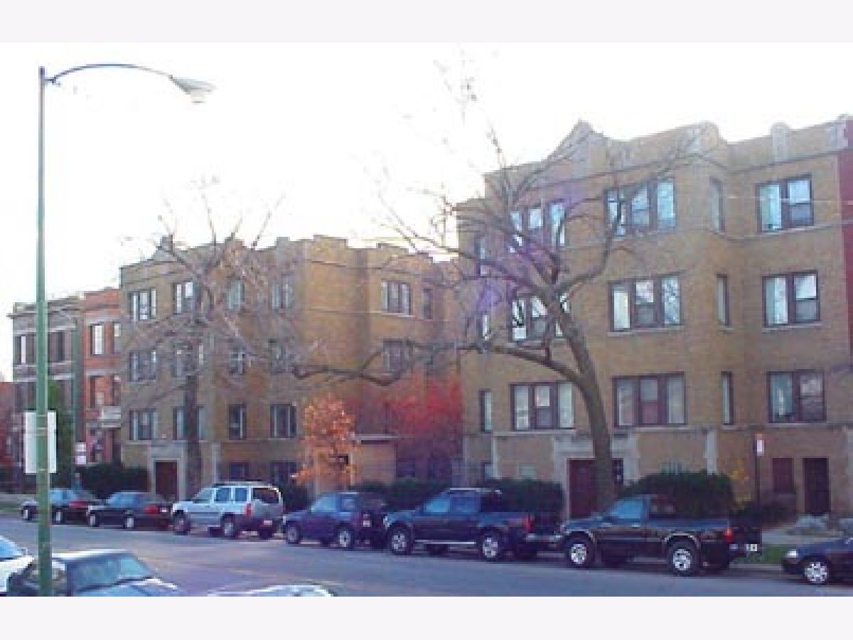  Rented Chicago Illinois, 1309 Addison
