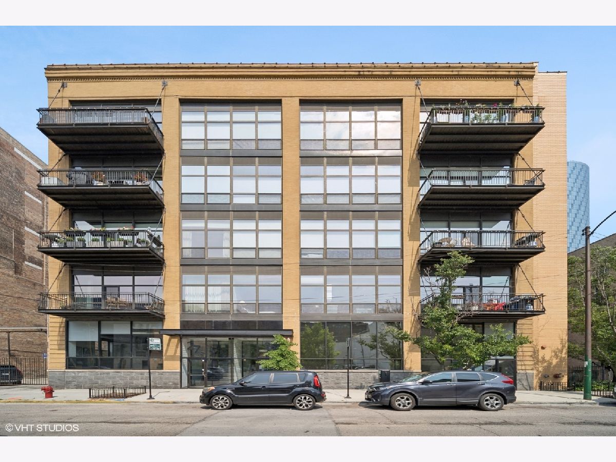  Rented Chicago Illinois, 23 Green