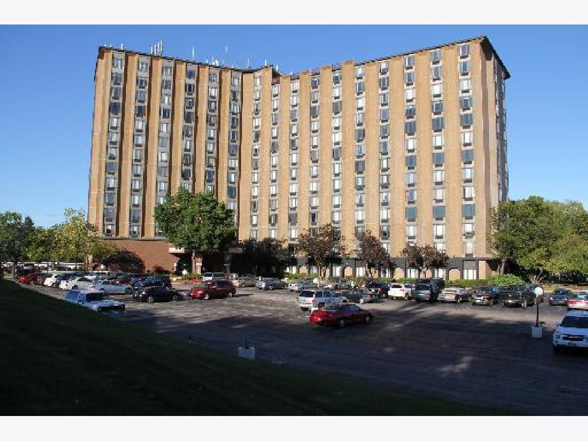 Condominiums Sold Renaissance Place Palatine Illinois, 1 Renaissance